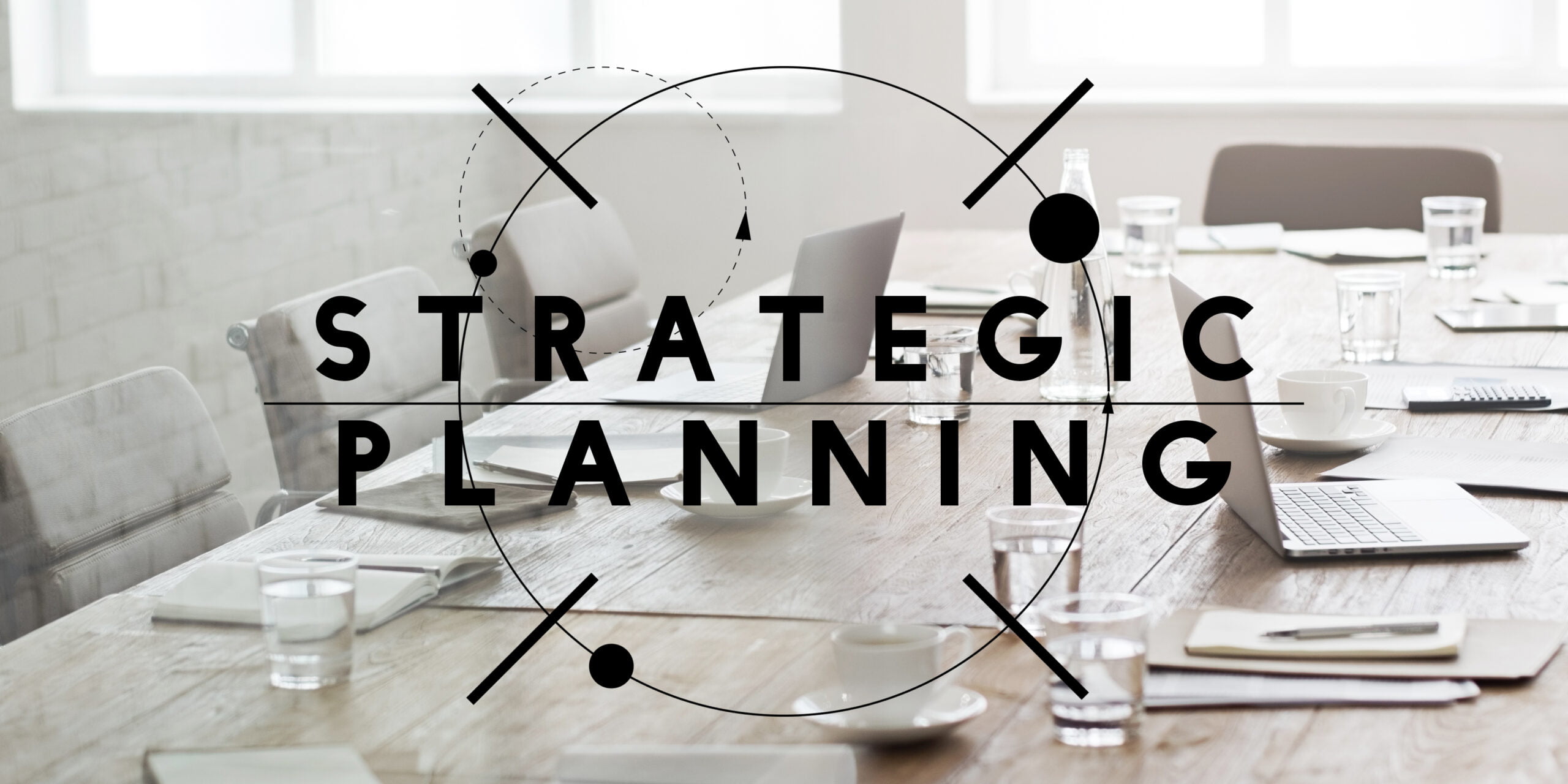 Navigarea succesului: rolul vital al unui consultant de planificare strategică în dezvoltarea afacerilor